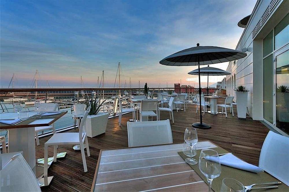 Yacht Club Marina Di Loano Hotel Buitenkant foto