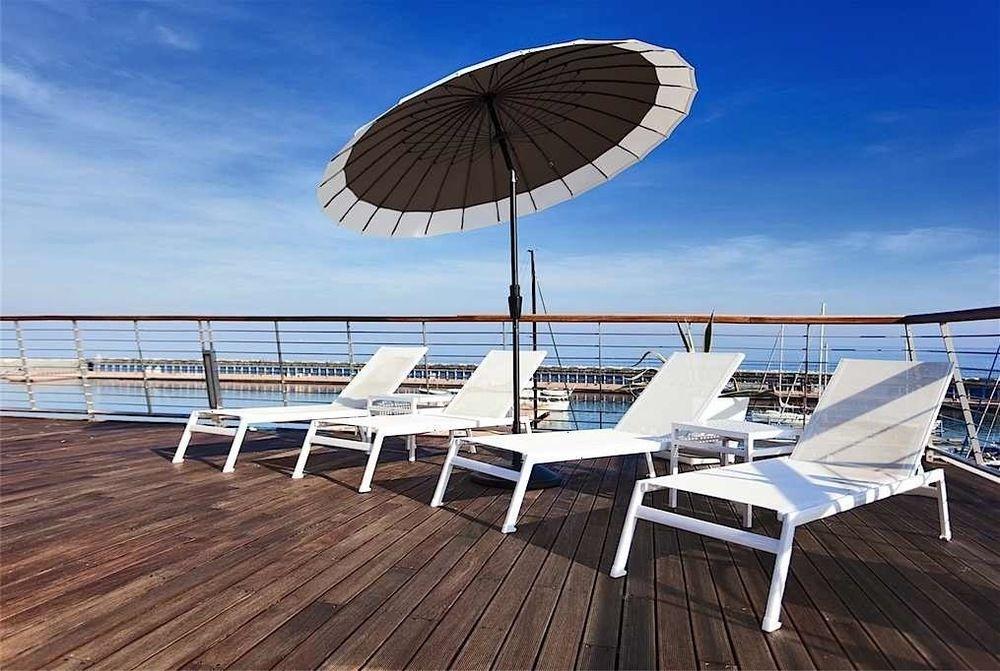 Yacht Club Marina Di Loano Hotel Buitenkant foto