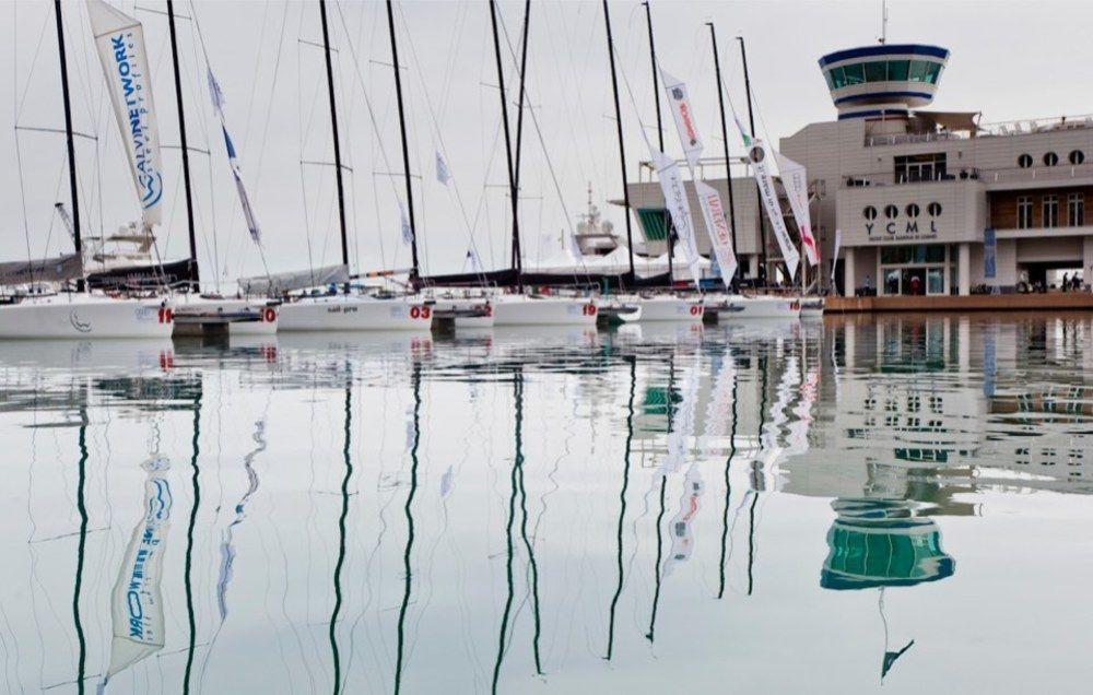 Yacht Club Marina Di Loano Hotel Buitenkant foto