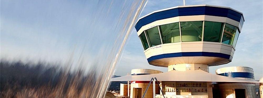 Yacht Club Marina Di Loano Hotel Buitenkant foto