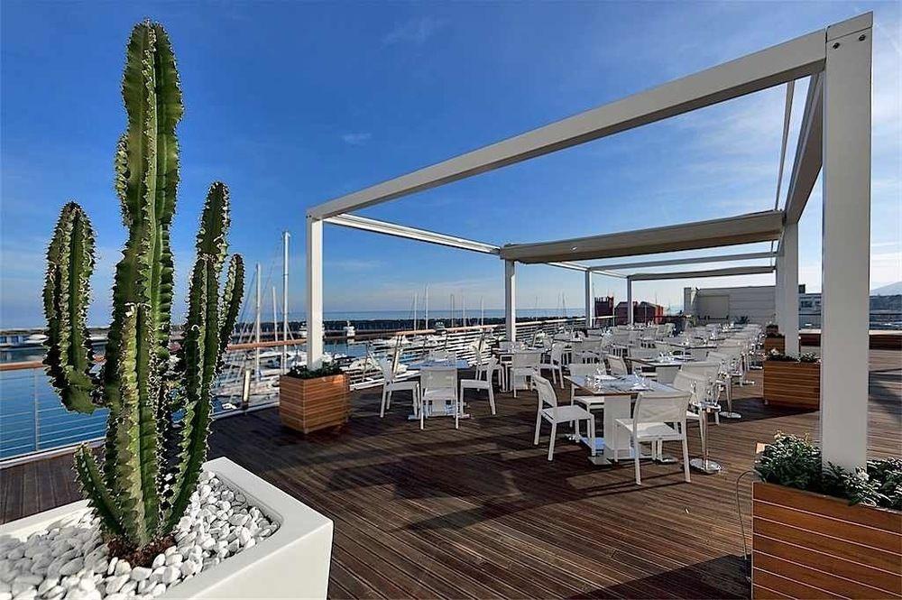Yacht Club Marina Di Loano Hotel Buitenkant foto